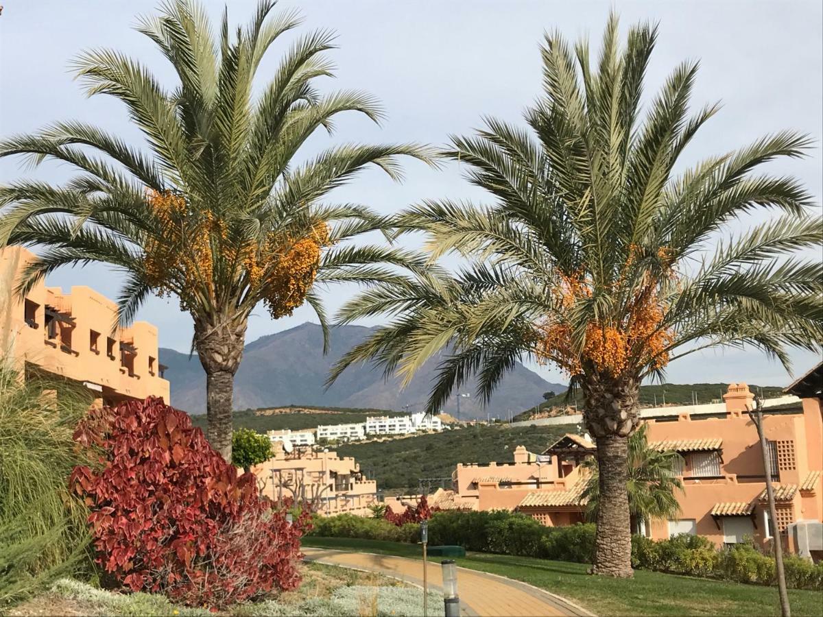 Penthouse, Casares Del Sol, Malaga Apartment Luaran gambar